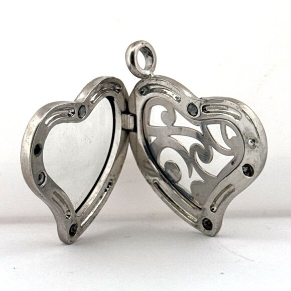Estate Silver Tone Filigree Glass Heart Locket Pendant No Chain 10g Vintage - Picture 5 of 8